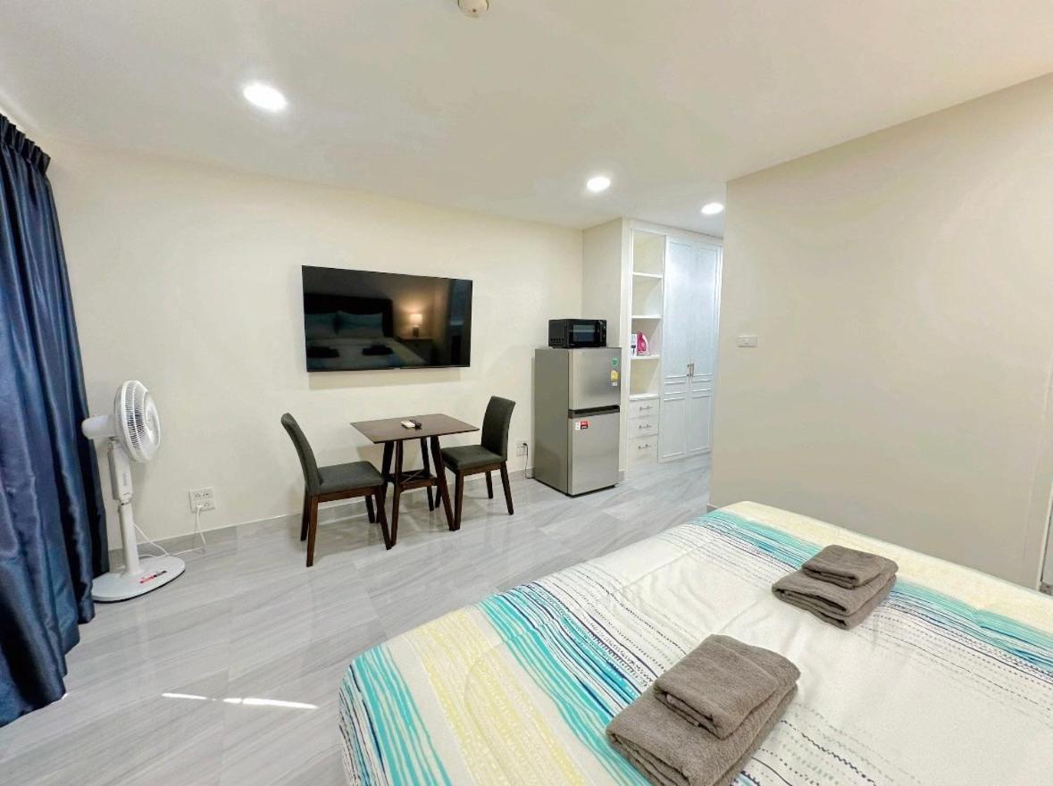 Studio Apartment Diana Estate Condominium Pattaya Bagian luar foto