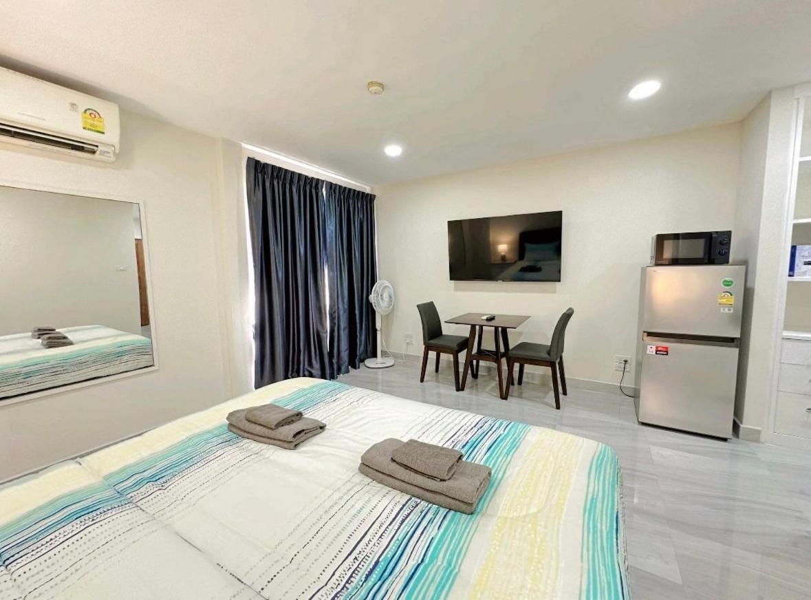 Studio Apartment Diana Estate Condominium Pattaya Bagian luar foto